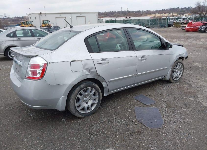 Photo 4 of 2011 Nissan Sentra 2.0S (VIN 3N1AB6AP4BL622414)
