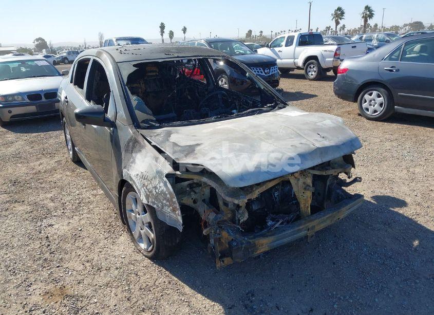 Photo 6 of 2011 Nissan Sentra 2.0SR (VIN 3N1AB6AP4BL626091)