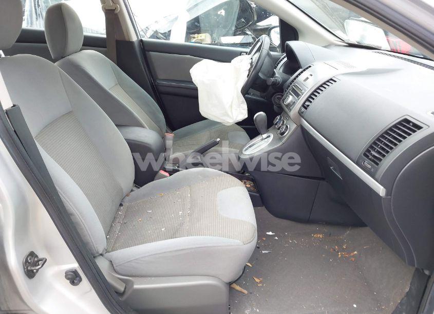 Photo 5 of 2011 Nissan Sentra 2.0SR (VIN 3N1AB6AP4BL640721)