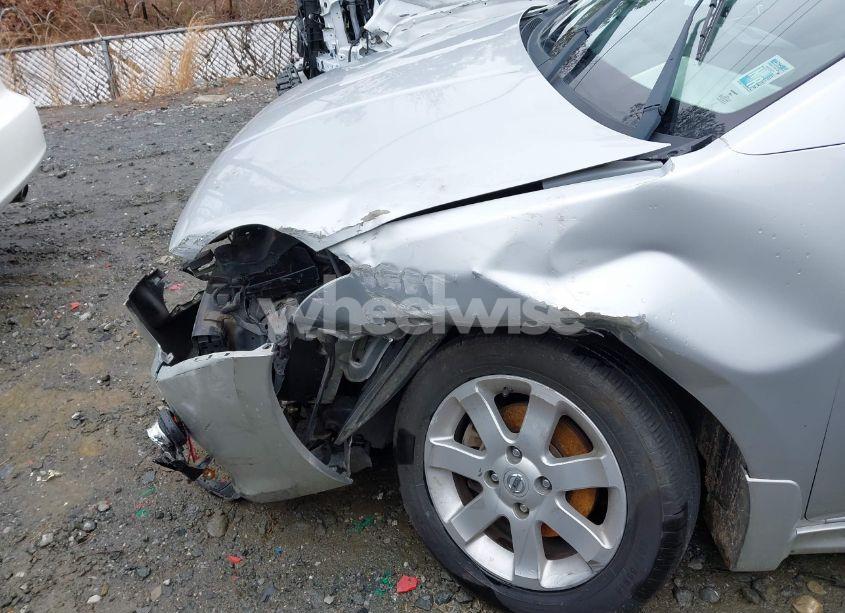 Photo 6 of 2011 Nissan Sentra 2.0SR (VIN 3N1AB6AP4BL640721)