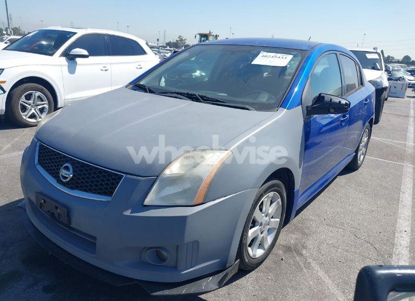 Photo 2 of 2011 Nissan Sentra 2.0SR (VIN 3N1AB6AP4BL685948)