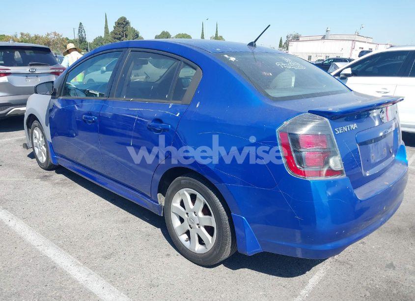 Photo 3 of 2011 Nissan Sentra 2.0SR (VIN 3N1AB6AP4BL685948)