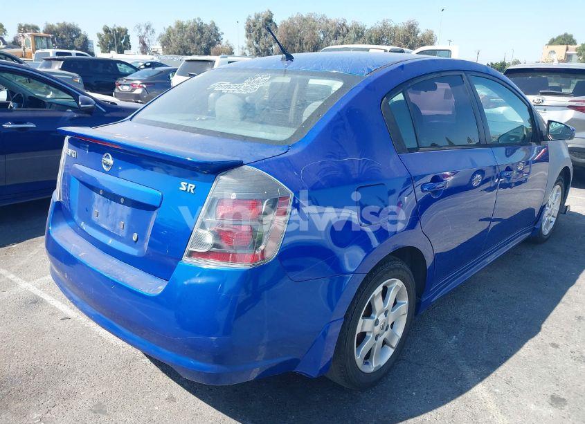 Photo 4 of 2011 Nissan Sentra 2.0SR (VIN 3N1AB6AP4BL685948)