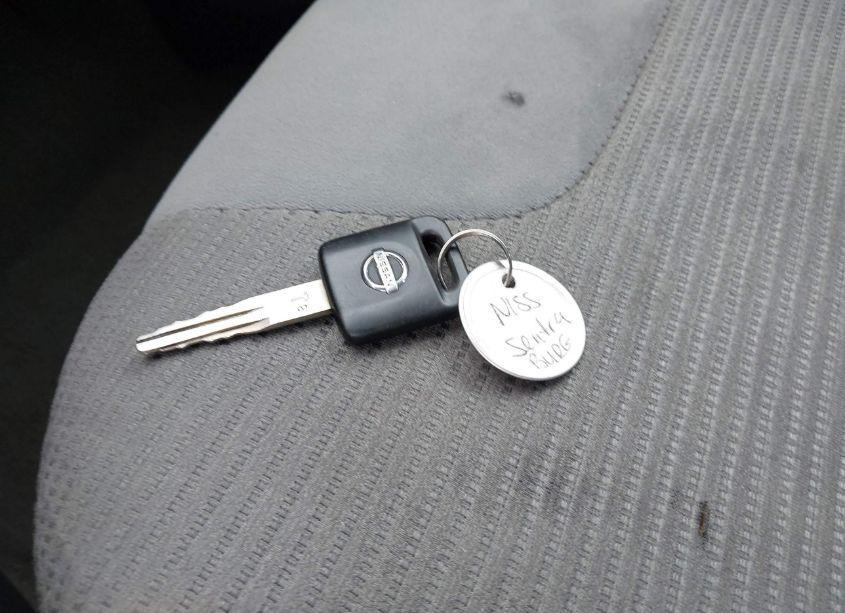 Photo 11 of 2011 Nissan Sentra 2.0S (VIN 3N1AB6AP4BL692964)