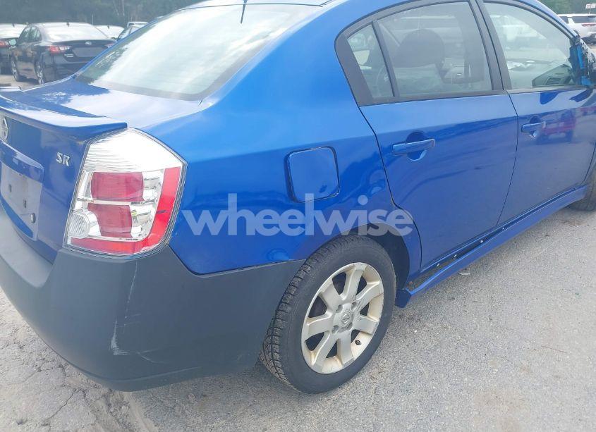 Photo 6 of 2011 Nissan Sentra 2.0SR (VIN 3N1AB6AP4BL695637)