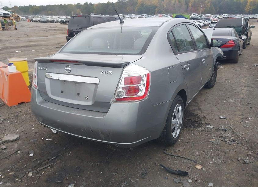 Photo 4 of 2011 Nissan Sentra 2.0 (VIN 3N1AB6AP4BL695671)