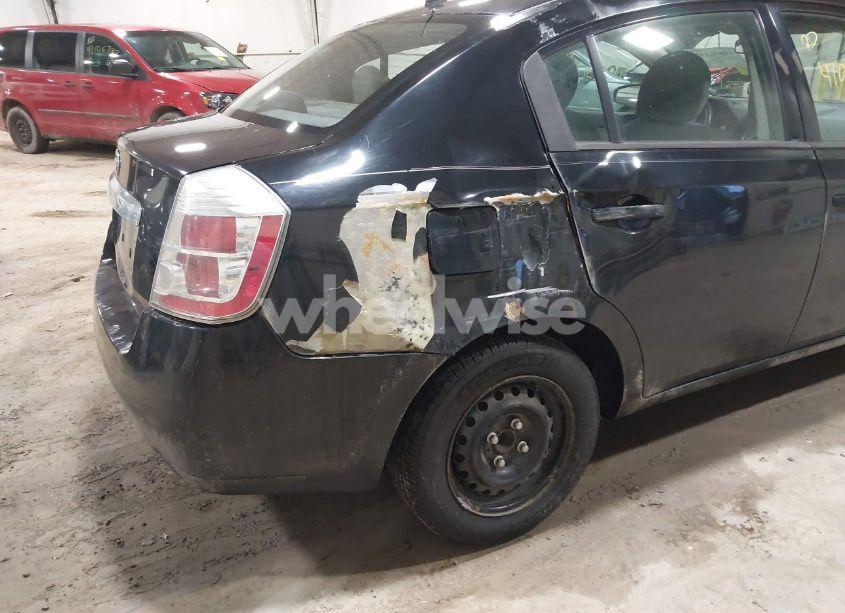 Photo 6 of 2011 Nissan Sentra 2.0 (VIN 3N1AB6AP4BL718415)