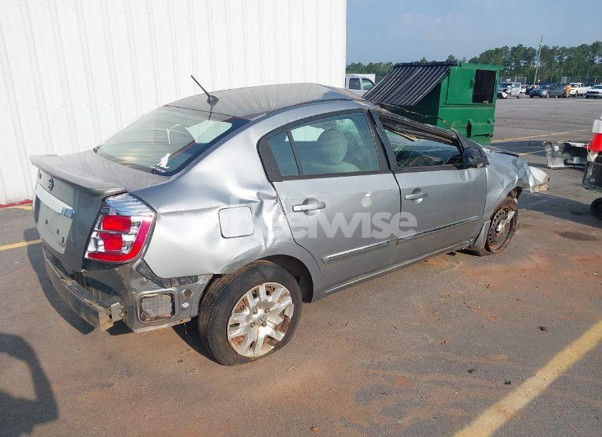 Photo 4 of 2011 Nissan Sentra 2.0S (VIN 3N1AB6AP4BL718463)