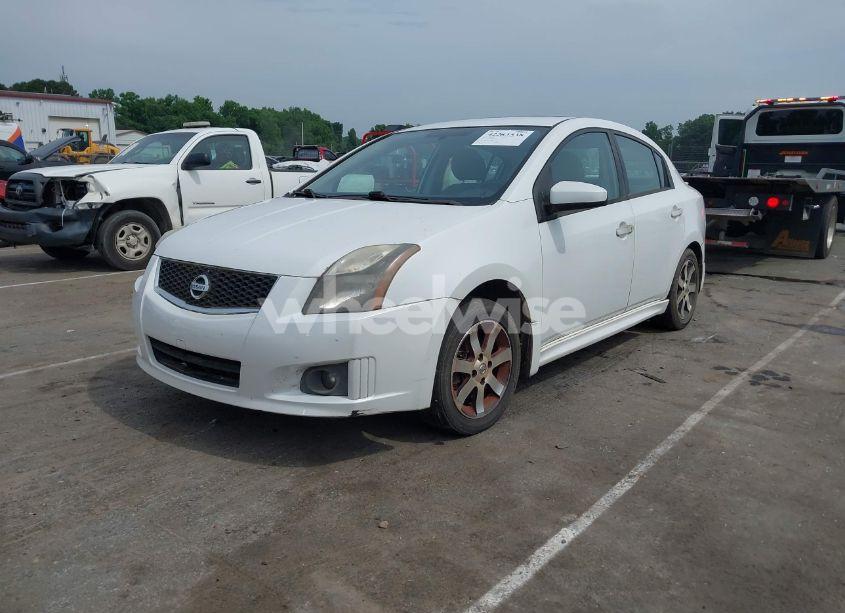 Photo 2 of 2012 Nissan Sentra 2.0 SR (VIN 3N1AB6AP4CL642955)
