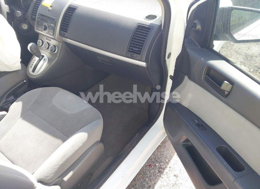 Photo 5 of 2012 Nissan Sentra 2.0 (VIN 3N1AB6AP4CL658590)