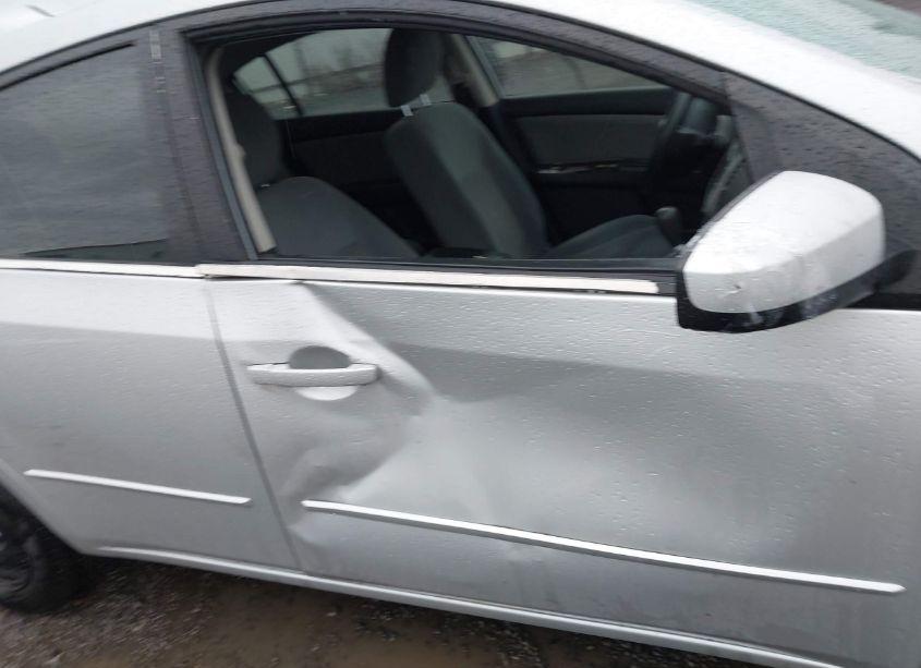 Photo 13 of 2012 Nissan Sentra 2.0 (VIN 3N1AB6AP4CL742991)