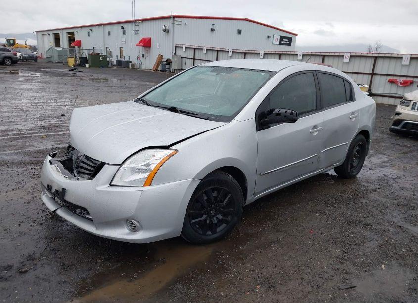 Photo 2 of 2012 Nissan Sentra 2.0 (VIN 3N1AB6AP4CL742991)