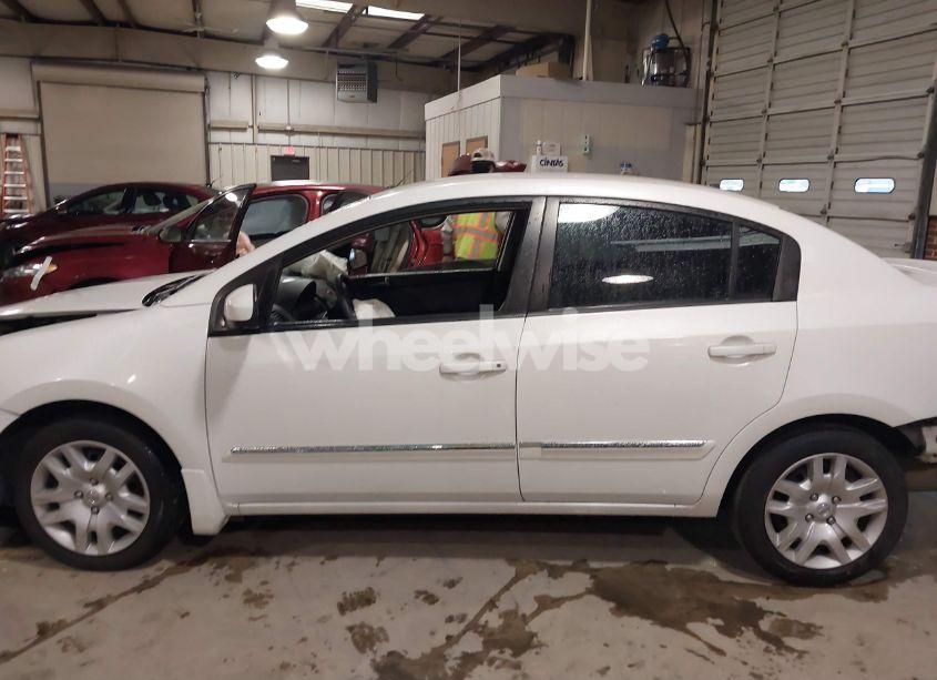 Photo 14 of 2012 Nissan Sentra 2.0 S (VIN 3N1AB6AP4CL754686)