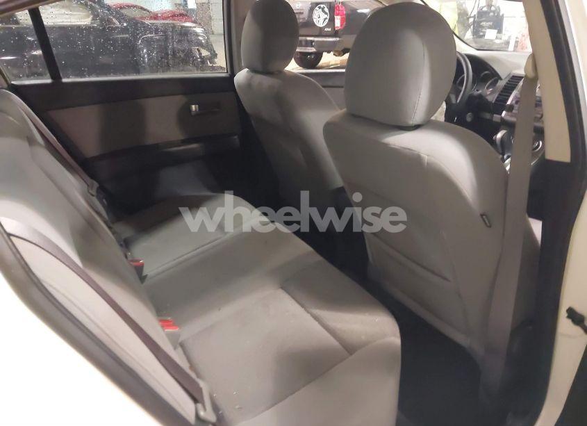 Photo 8 of 2012 Nissan Sentra 2.0 S (VIN 3N1AB6AP4CL754686)