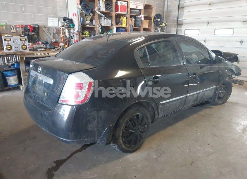 Photo 4 of 2010 Nissan Sentra 2.0S (VIN 3N1AB6AP5AL621111)