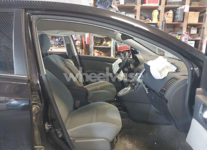 Photo 5 of 2010 Nissan Sentra 2.0S (VIN 3N1AB6AP5AL621111)