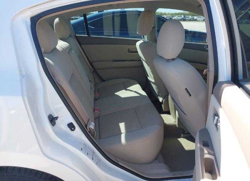 Photo 8 of 2010 Nissan Sentra 2.0S (VIN 3N1AB6AP5AL635364)