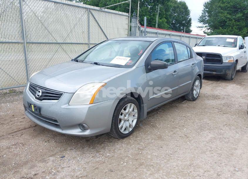 Photo 2 of 2010 Nissan Sentra 2.0S (VIN 3N1AB6AP5AL645702)