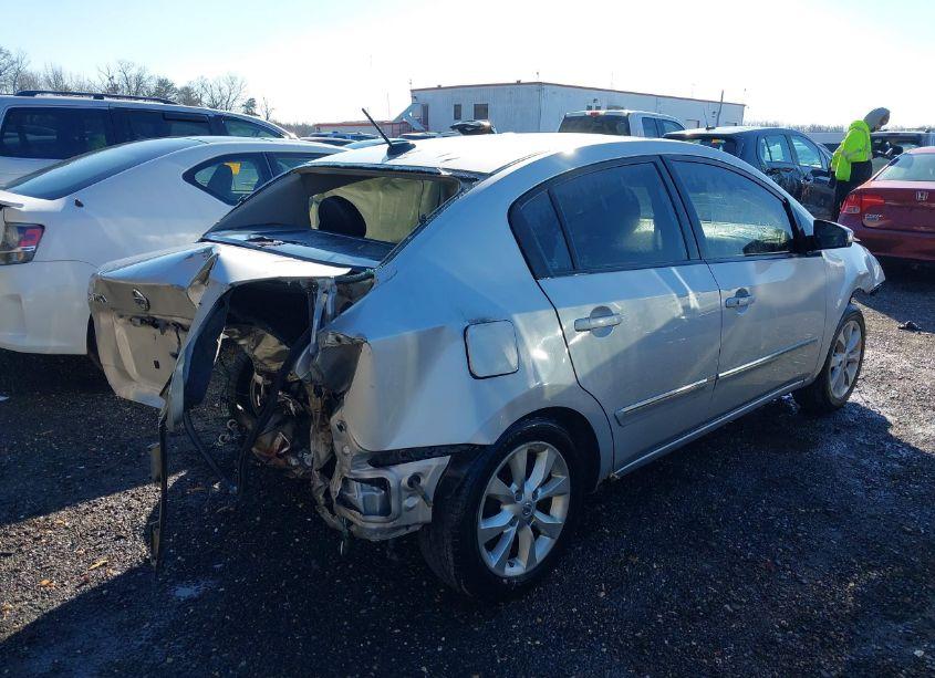 Photo 4 of 2010 Nissan Sentra 2.0SL (VIN 3N1AB6AP5AL646915)
