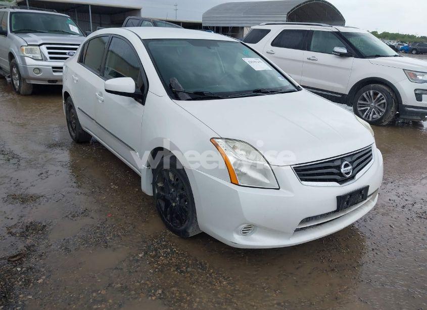 2010 Nissan Sentra 2.0S (VIN 3N1AB6AP5AL674620) main photo