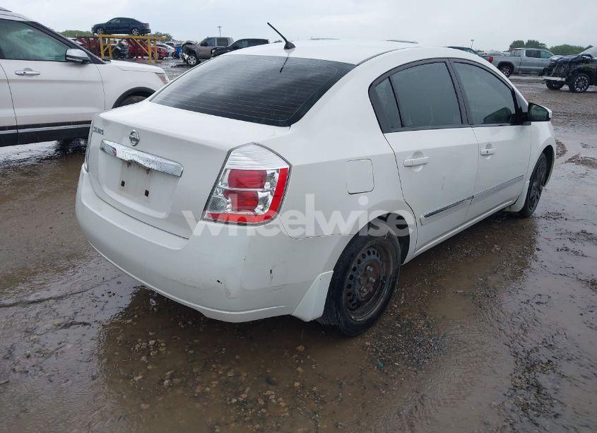 Photo 4 of 2010 Nissan Sentra 2.0S (VIN 3N1AB6AP5AL674620)