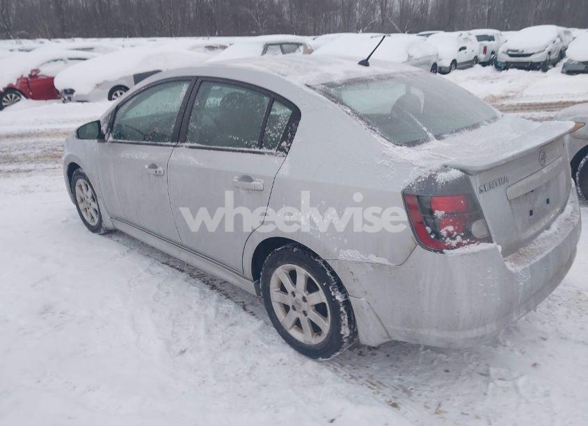 Photo 3 of 2010 Nissan Sentra 2.0SR (VIN 3N1AB6AP5AL680580)