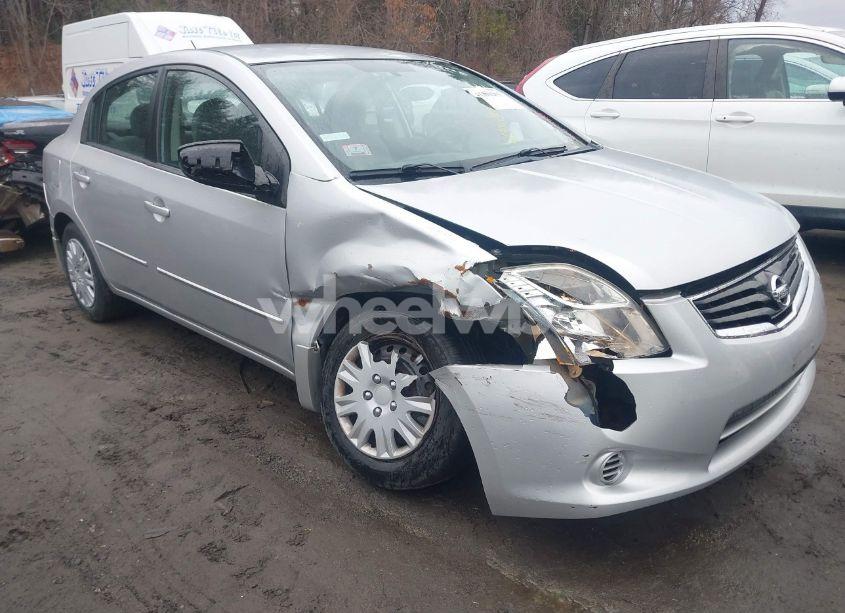 2010 Nissan Sentra 2.0 (VIN 3N1AB6AP5AL686198) main photo