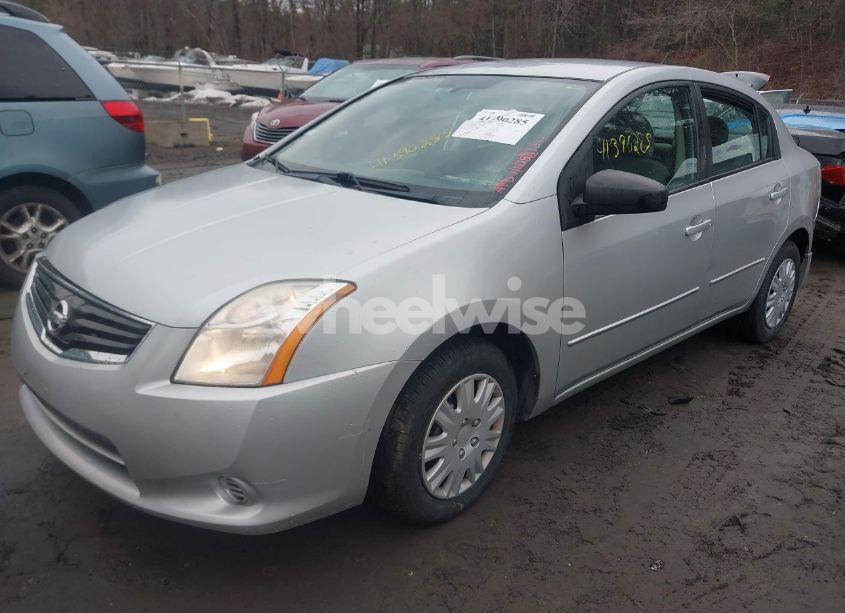 Photo 2 of 2010 Nissan Sentra 2.0 (VIN 3N1AB6AP5AL686198)