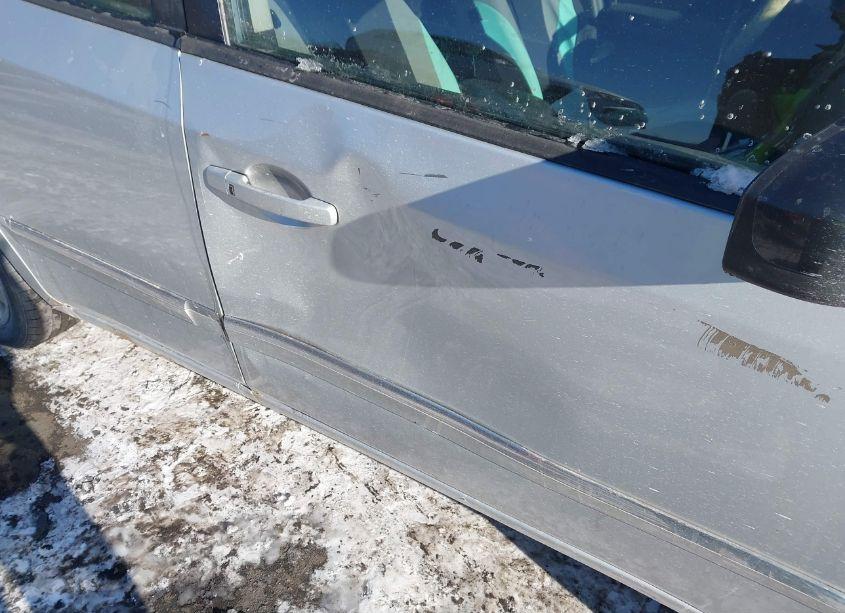 Photo 6 of 2010 Nissan Sentra 2.0SL (VIN 3N1AB6AP5AL689179)