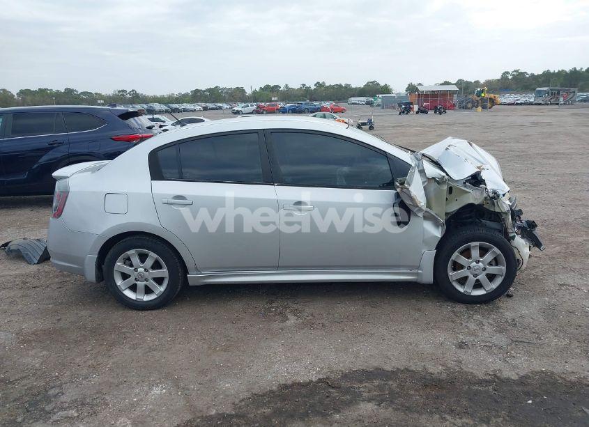 Photo 13 of 2010 Nissan Sentra 2.0SR (VIN 3N1AB6AP5AL705798)