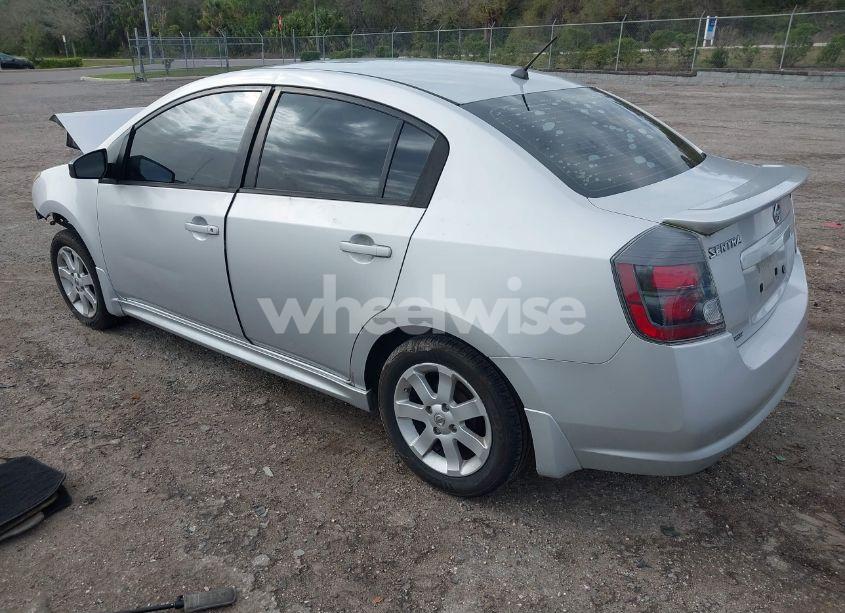 Photo 3 of 2010 Nissan Sentra 2.0SR (VIN 3N1AB6AP5AL705798)