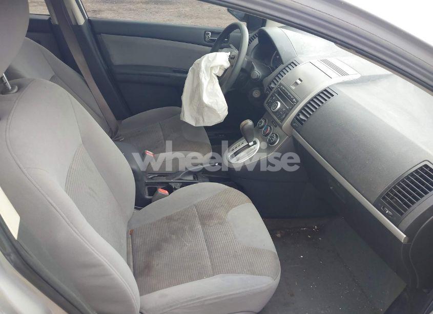 Photo 5 of 2010 Nissan Sentra 2.0SR (VIN 3N1AB6AP5AL705798)