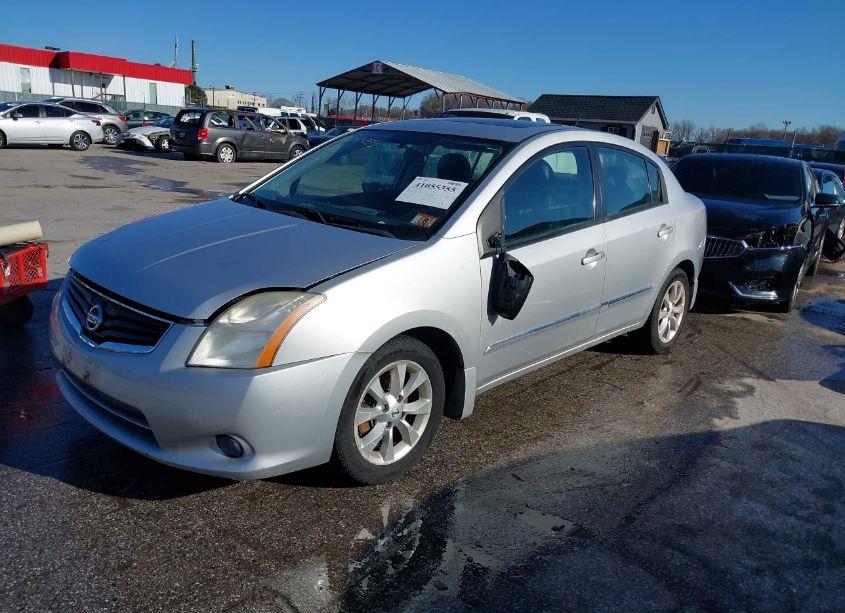 Photo 2 of 2010 Nissan Sentra 2.0SL (VIN 3N1AB6AP5AL729499)