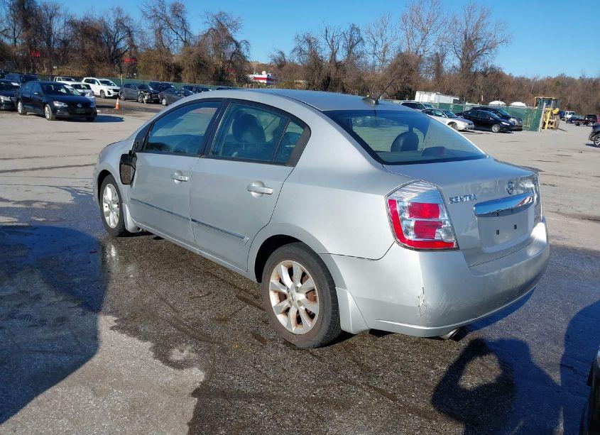 Photo 3 of 2010 Nissan Sentra 2.0SL (VIN 3N1AB6AP5AL729499)