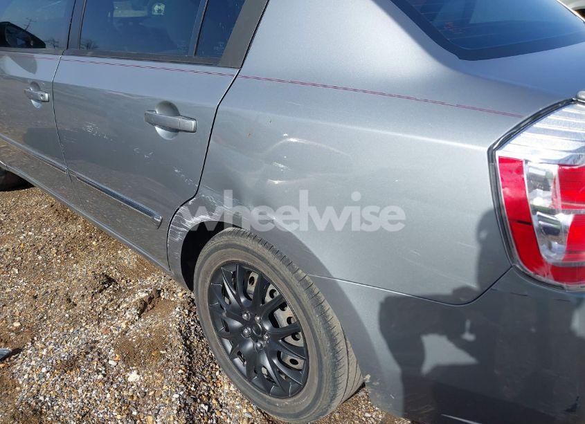 Photo 12 of 2011 Nissan Sentra 2.0S (VIN 3N1AB6AP5BL663148)