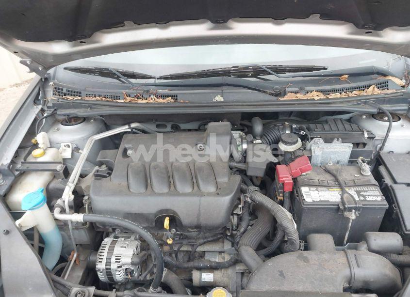 Photo 10 of 2011 Nissan Sentra 2.0SR (VIN 3N1AB6AP5BL717774)