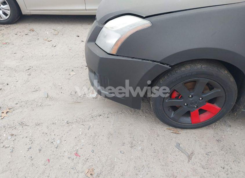 Photo 6 of 2011 Nissan Sentra 2.0SR (VIN 3N1AB6AP5BL717774)