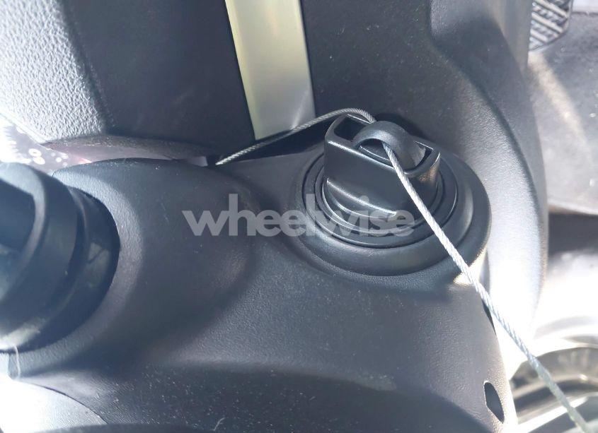 Photo 11 of 2012 Nissan Sentra 2.0 S (VIN 3N1AB6AP5CL616025)