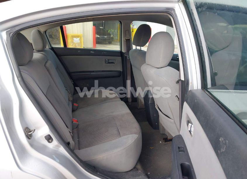 Photo 8 of 2012 Nissan Sentra 2.0 S (VIN 3N1AB6AP5CL628031)