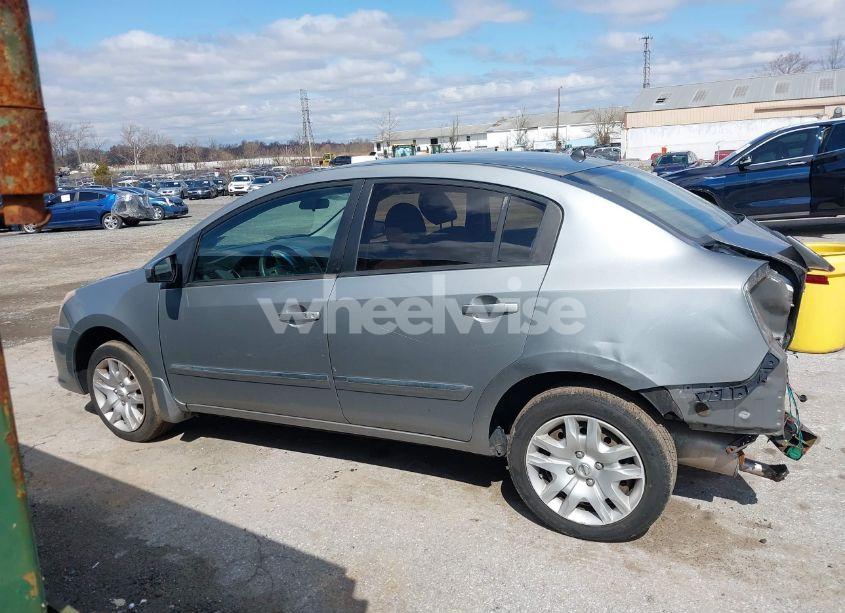 Photo 15 of 2012 Nissan Sentra 2.0 S (VIN 3N1AB6AP5CL628093)