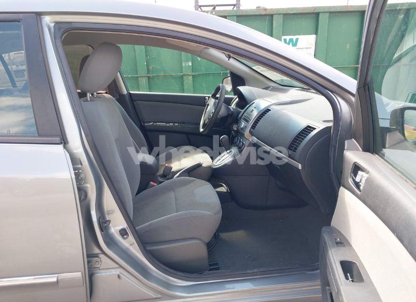 Photo 5 of 2012 Nissan Sentra 2.0 S (VIN 3N1AB6AP5CL628093)