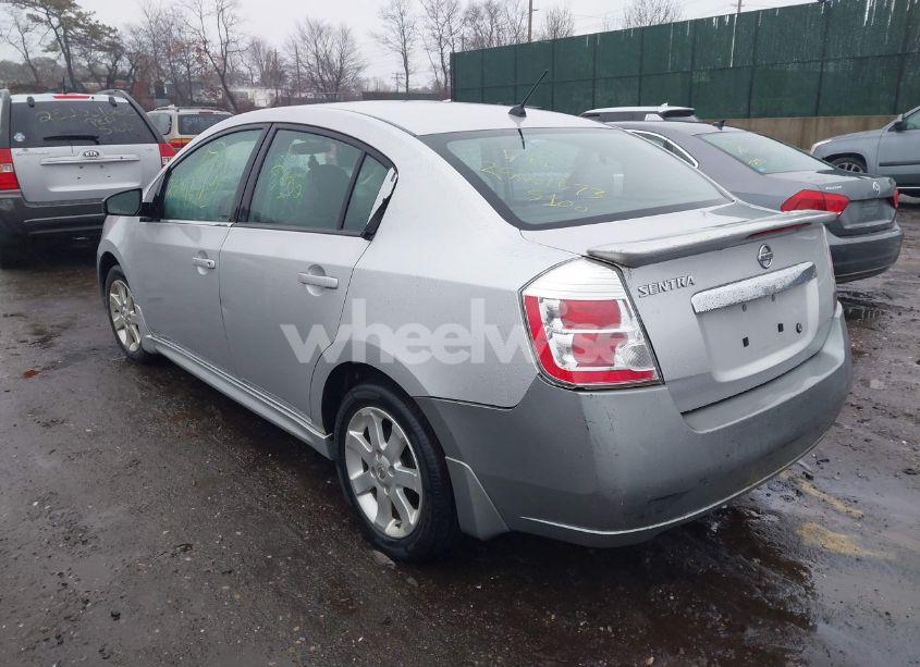 Photo 3 of 2012 Nissan Sentra 2.0 SR (VIN 3N1AB6AP5CL663586)