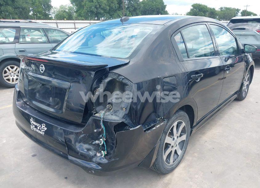 Photo 4 of 2012 Nissan Sentra 2.0 SR (VIN 3N1AB6AP5CL708140)