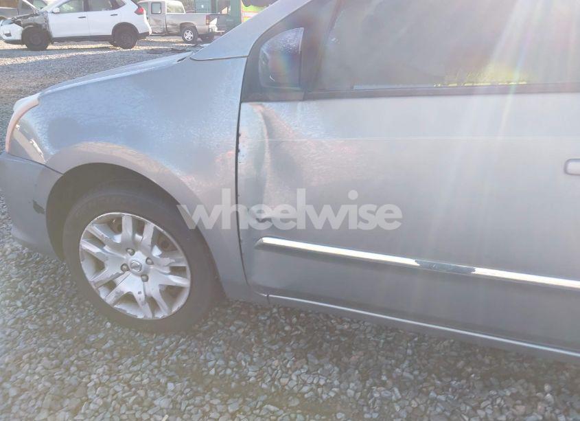 Photo 12 of 2012 Nissan Sentra 2.0 S (VIN 3N1AB6AP5CL722121)