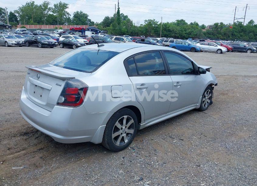 Photo 4 of 2012 Nissan Sentra 2.0 SR (VIN 3N1AB6AP5CL779533)