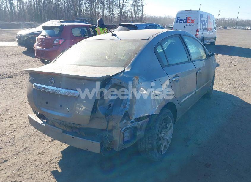 Photo 4 of 2012 Nissan Sentra 2.0 S (VIN 3N1AB6AP5CL779676)