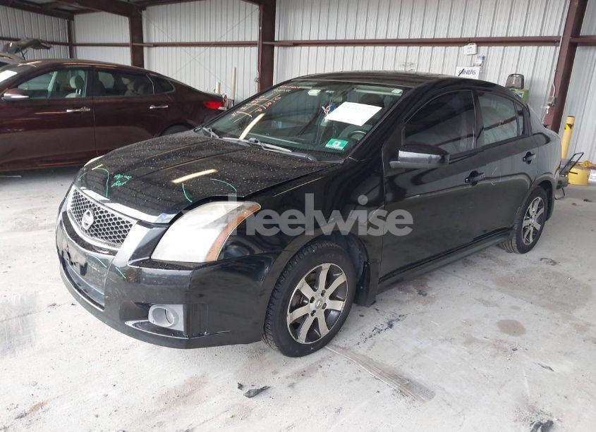 Photo 2 of 2012 Nissan Sentra 2.0 SR (VIN 3N1AB6AP5CL785395)