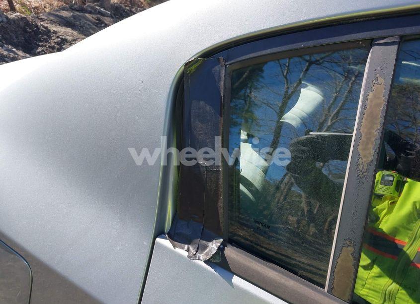 Photo 12 of 2010 Nissan Sentra 2.0 (VIN 3N1AB6AP6AL621358)