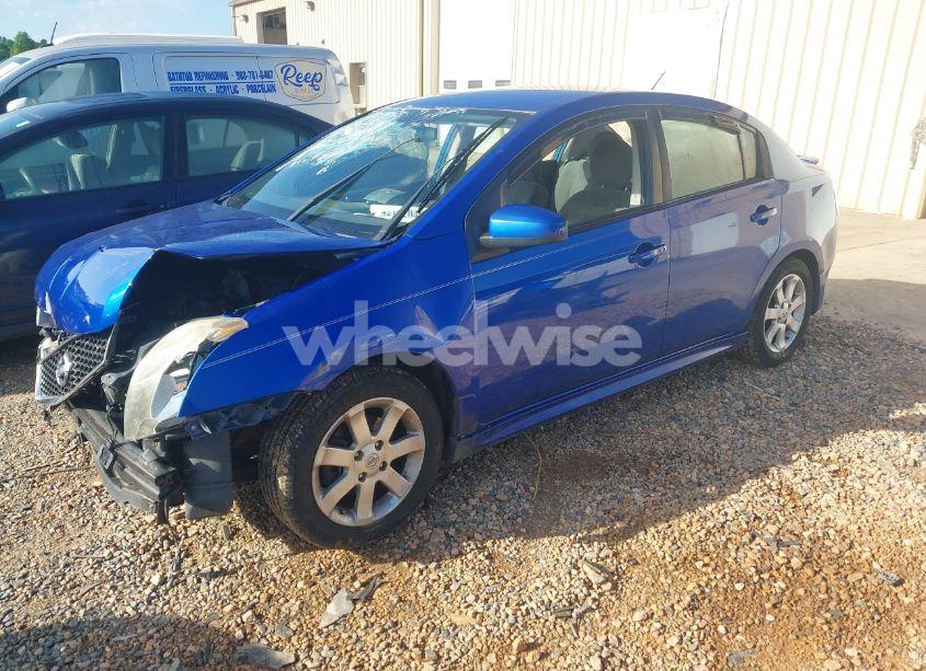 Photo 2 of 2010 Nissan Sentra 2.0SR (VIN 3N1AB6AP6AL638032)