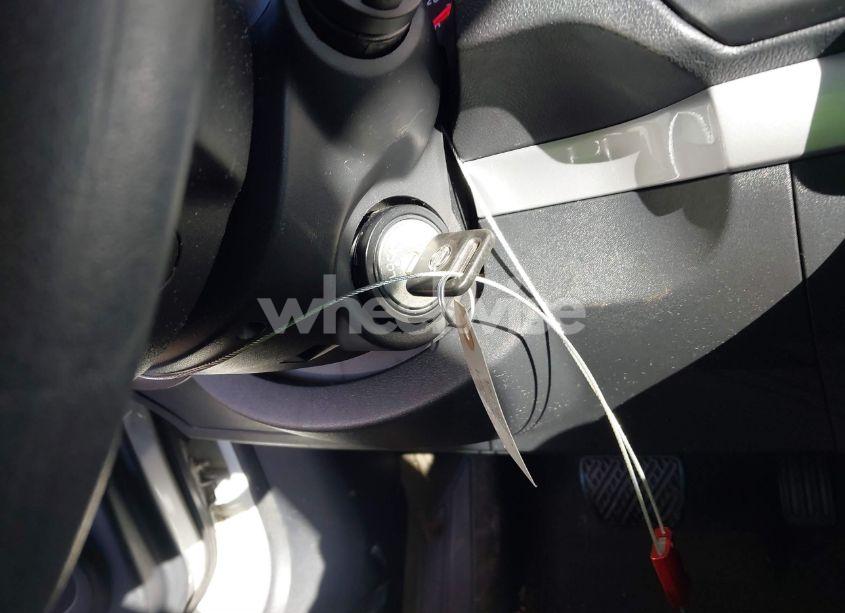 Photo 11 of 2010 Nissan Sentra 2.0S (VIN 3N1AB6AP6AL661049)